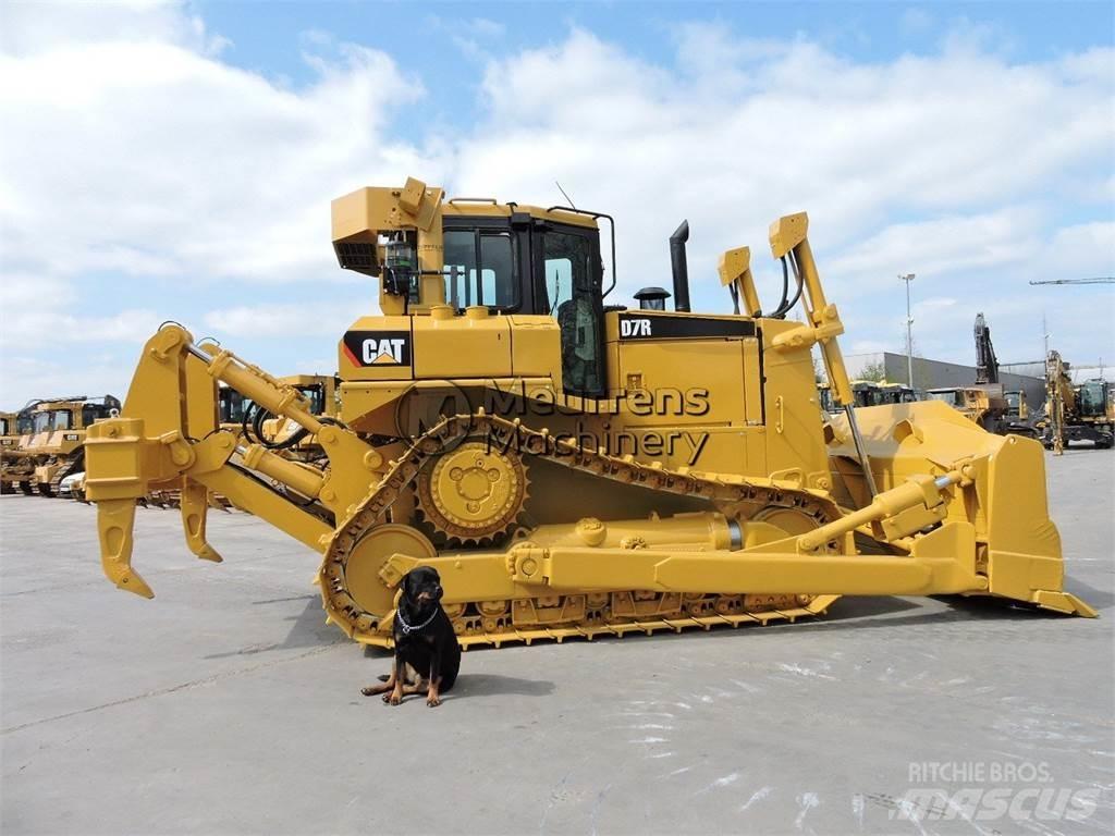 CAT D7R 推土機 