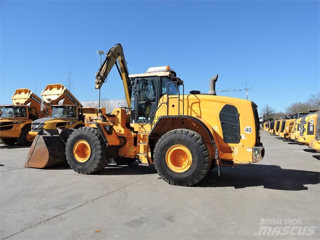 Hyundai HL970 輪胎式裝載機