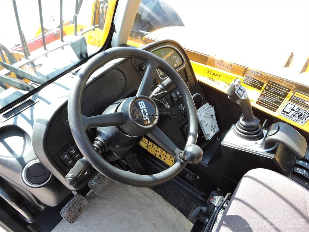 JCB 540-170 伸縮臂操作車