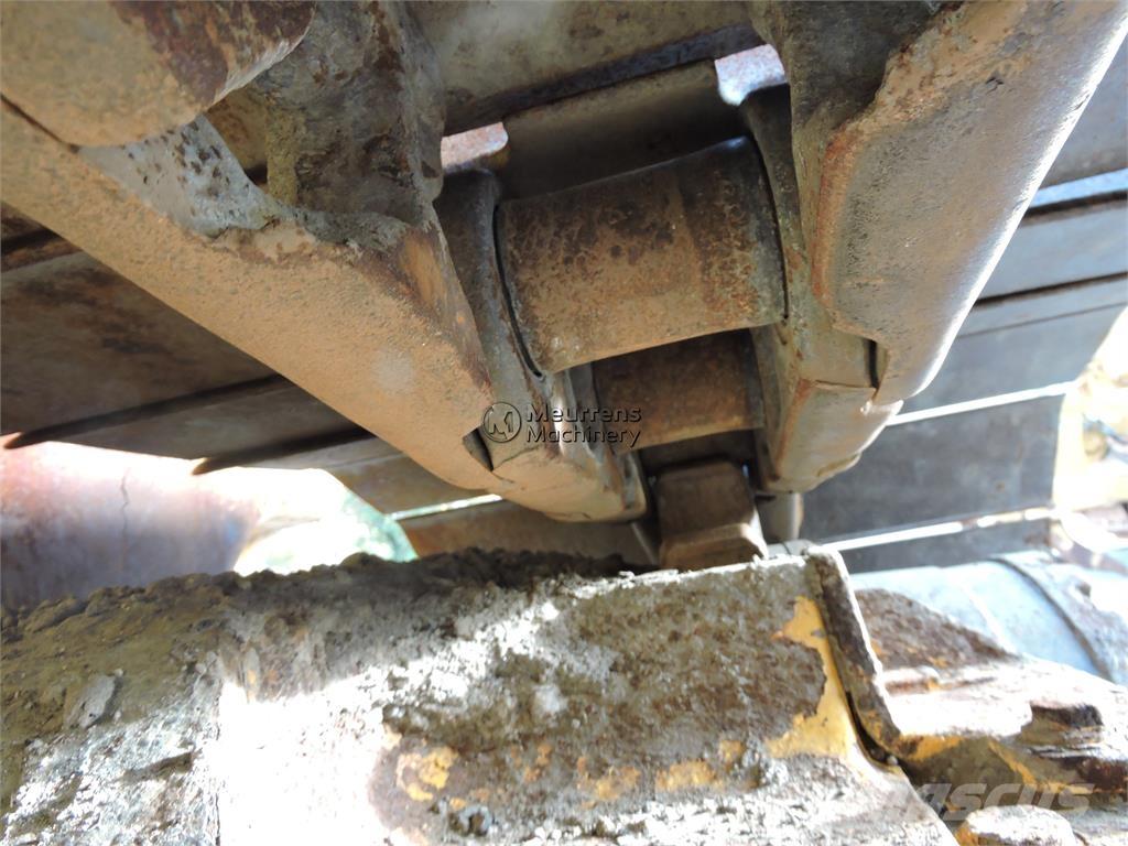 Komatsu D61PX-24 推土機 