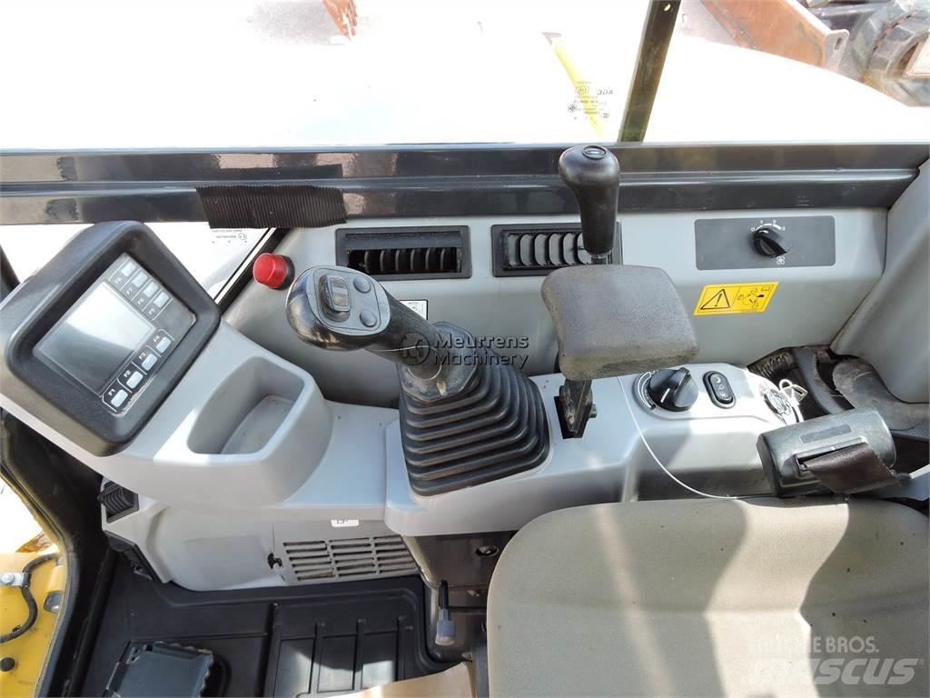 Komatsu PC55MR 其他