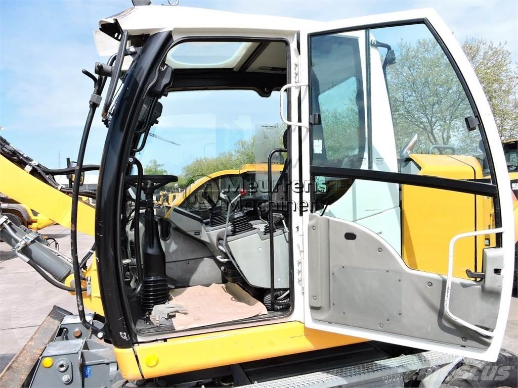 Liebherr A910 旋轉式挖土機/掘鑿機/挖掘機