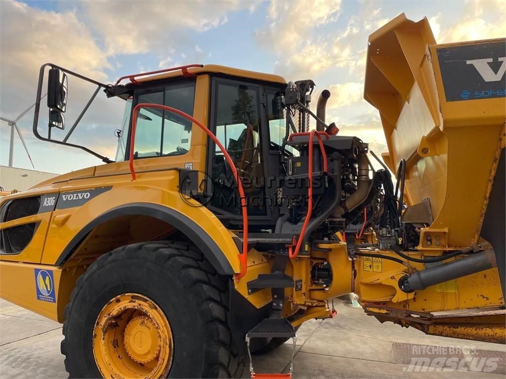 Volvo A30G 鉸接式起吊車