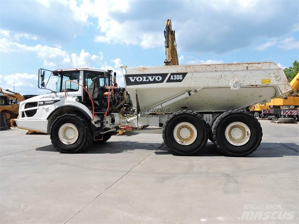Volvo A30G 鉸接式起吊車