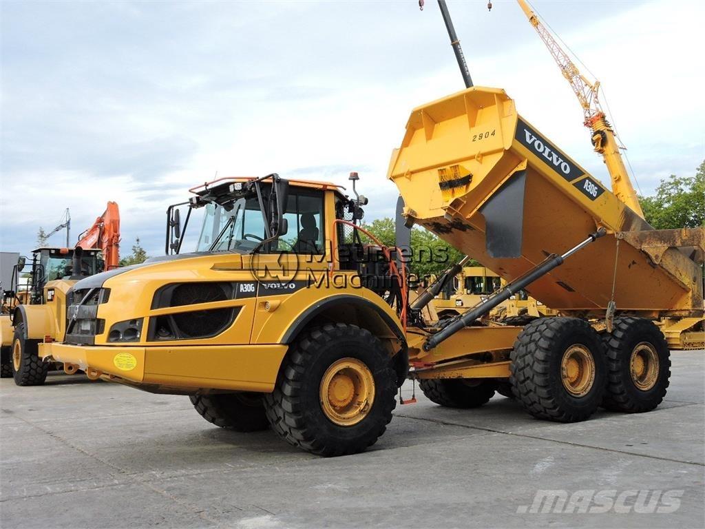 Volvo A30G 鉸接式起吊車