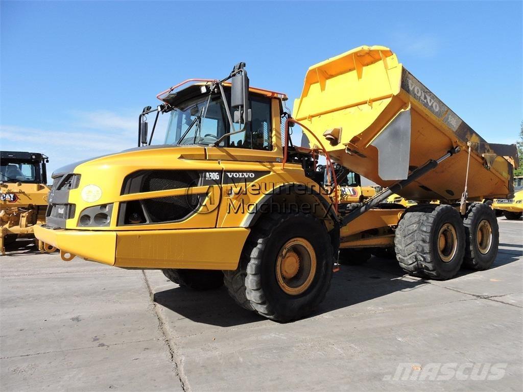 Volvo A30G 鉸接式起吊車