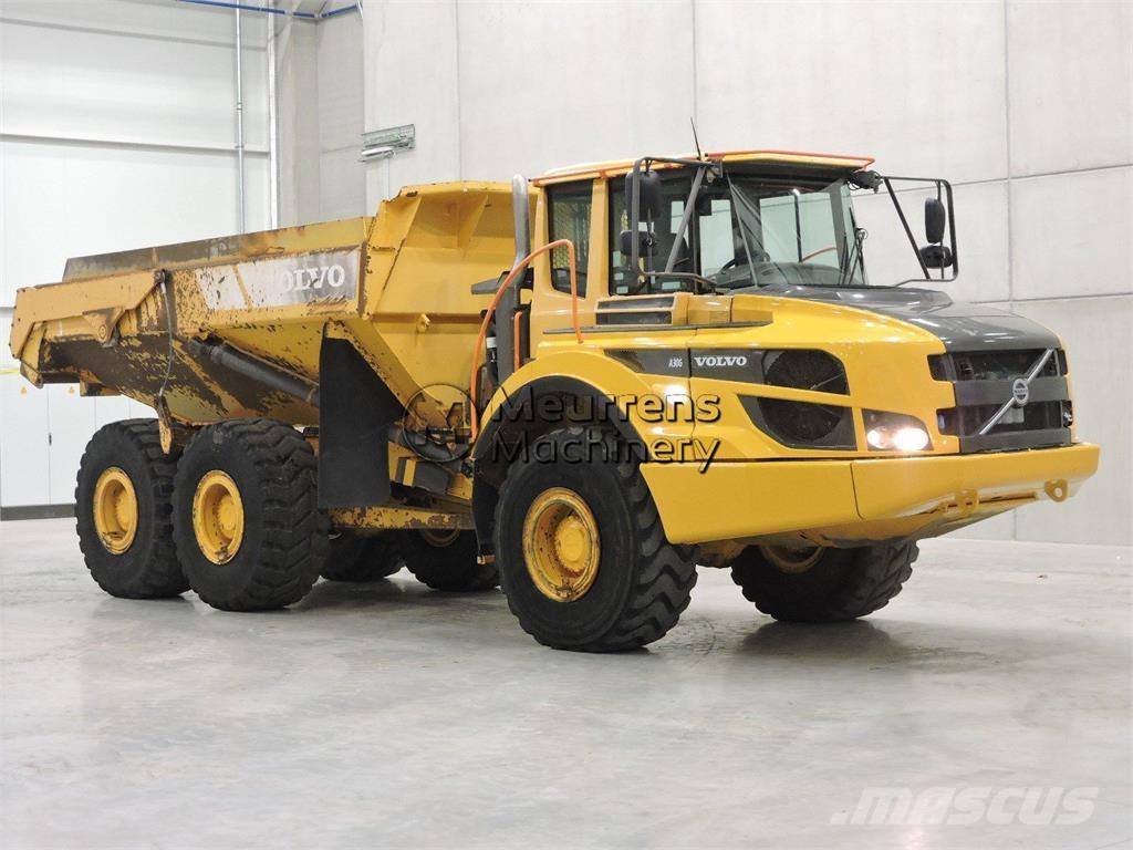 Volvo A30G 鉸接式起吊車