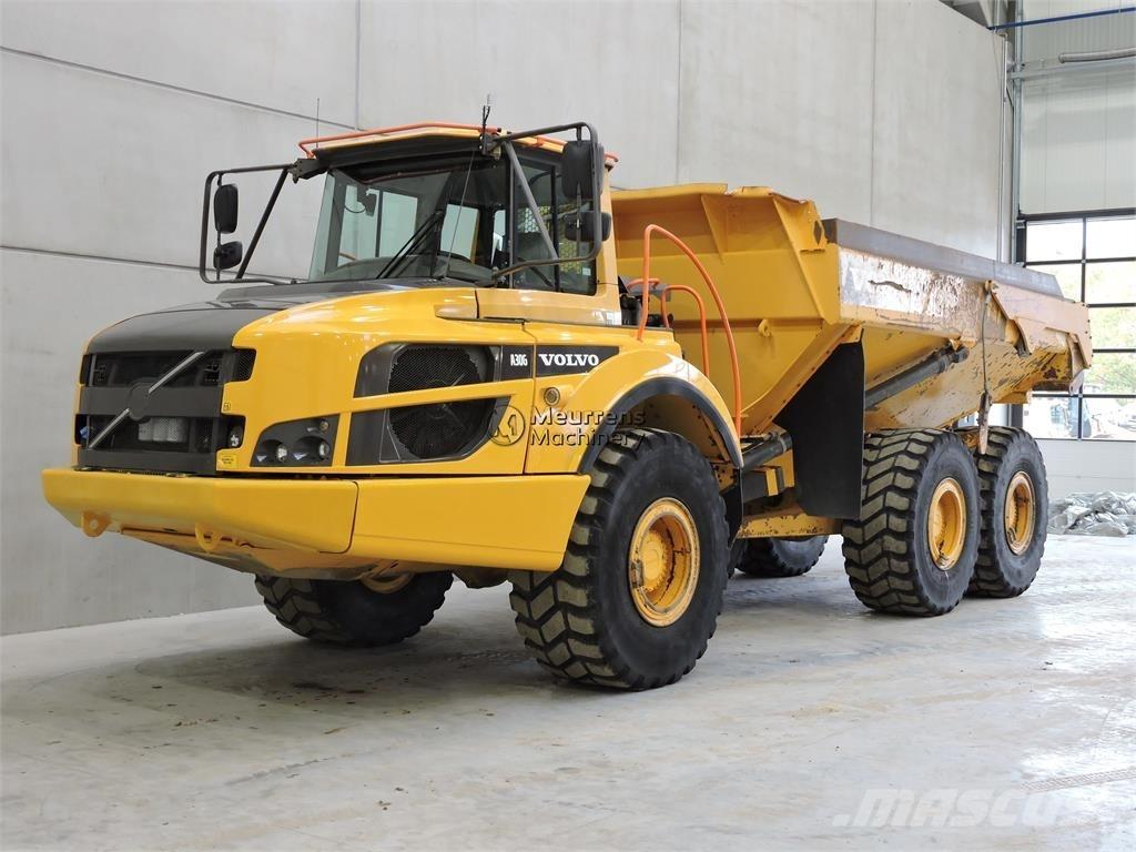 Volvo A30G 鉸接式起吊車