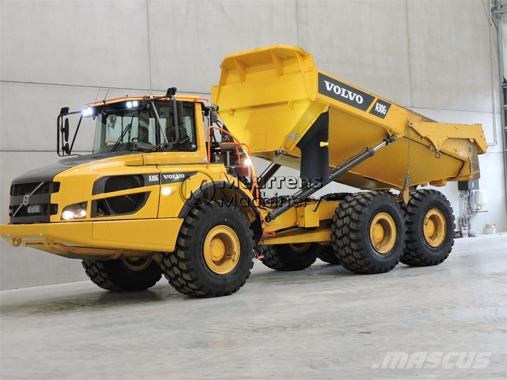Volvo A30G 鉸接式起吊車