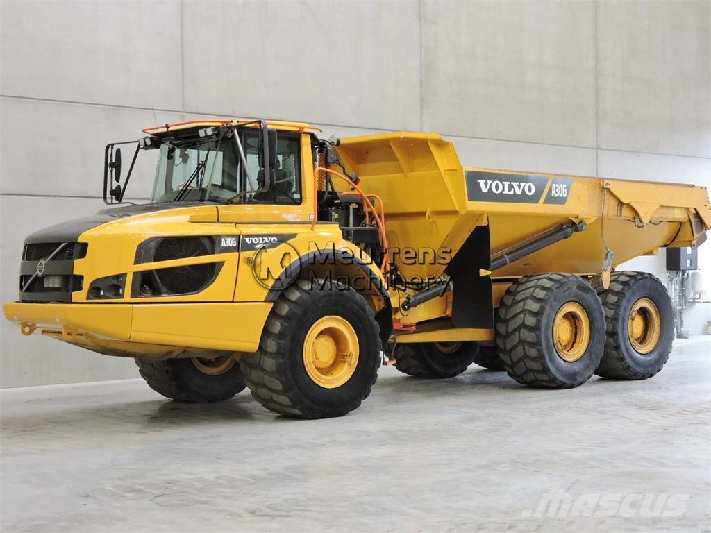 Volvo A30G 鉸接式起吊車