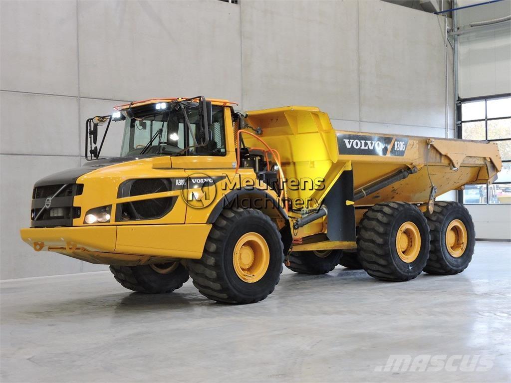 Volvo A30G 鉸接式起吊車