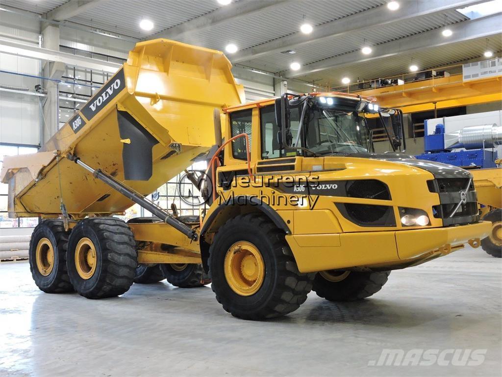 Volvo A30G 鉸接式起吊車
