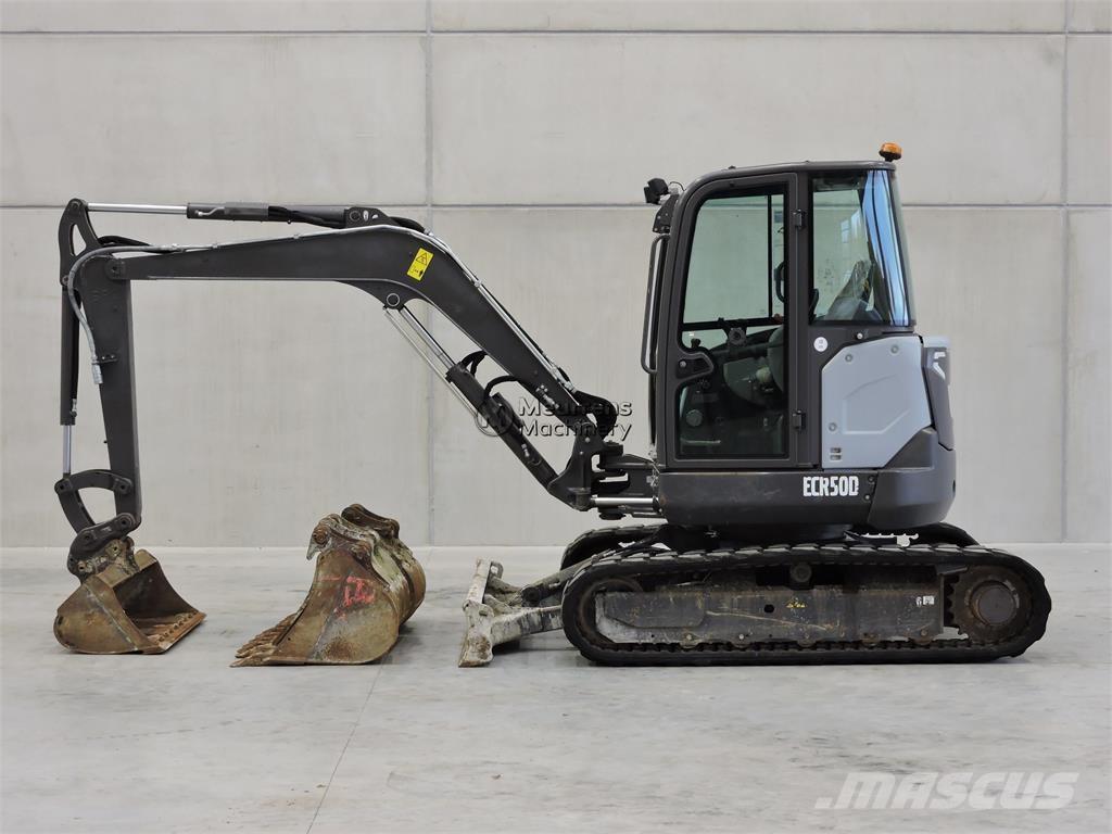 Volvo ECR50D 4 BUCKET 其他