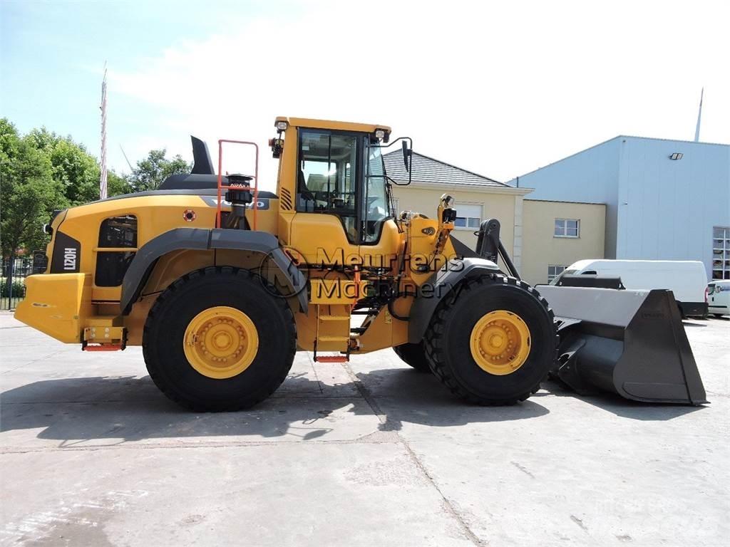Volvo L120H + New bucket 輪胎式裝載機