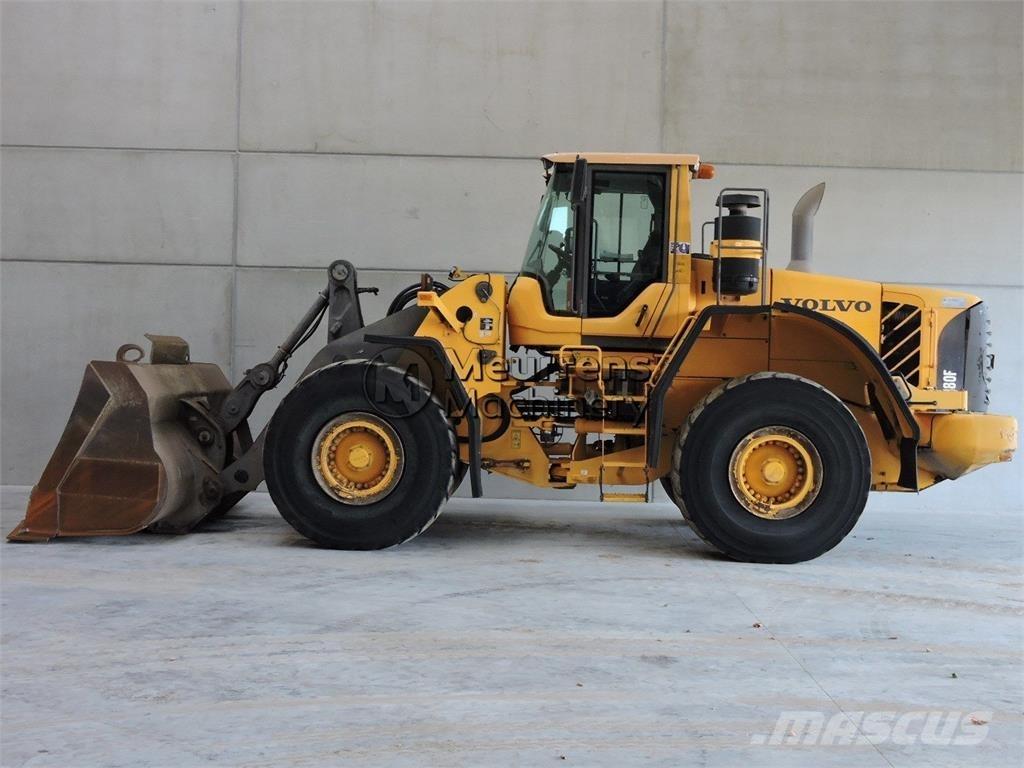 Volvo L180F 輪胎式裝載機