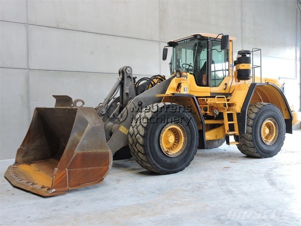 Volvo L180F 輪胎式裝載機