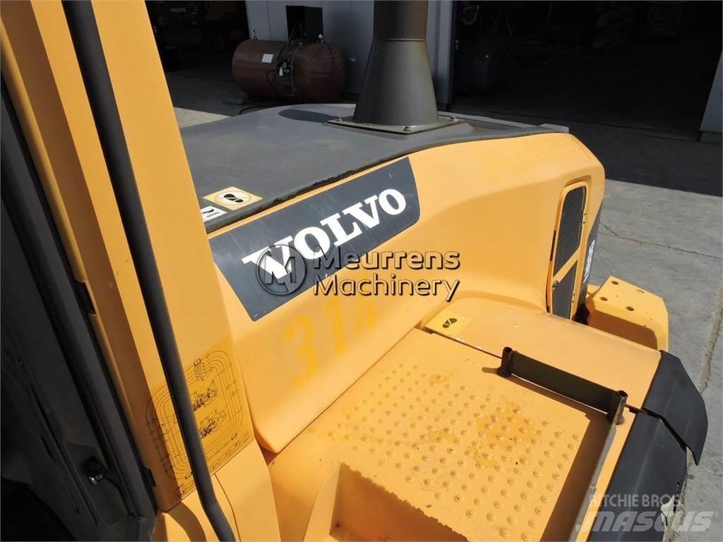 Volvo L180G 輪胎式裝載機