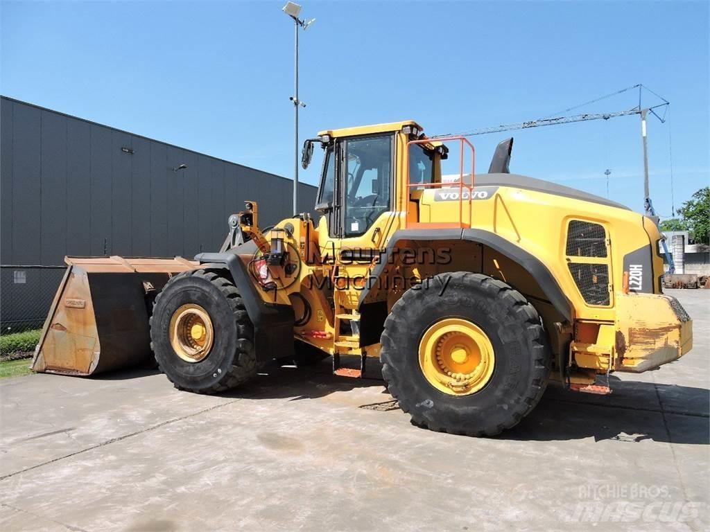 Volvo L220H 輪胎式裝載機