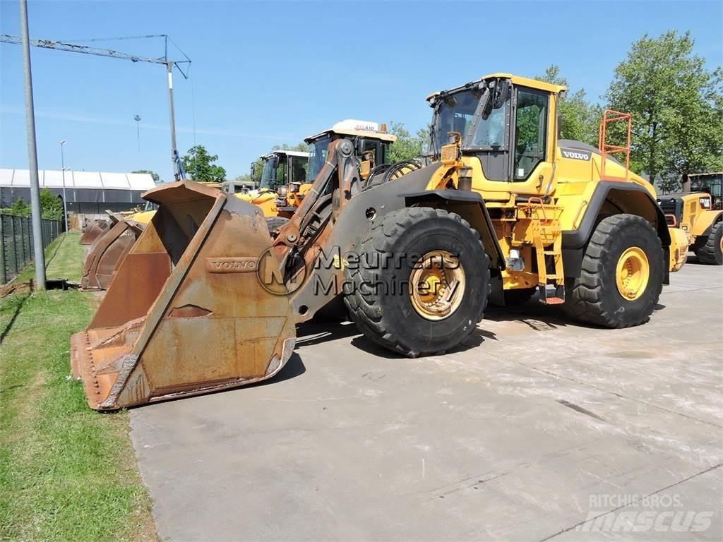 Volvo L220H 輪胎式裝載機