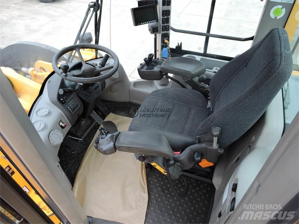 Volvo L250G 輪胎式裝載機