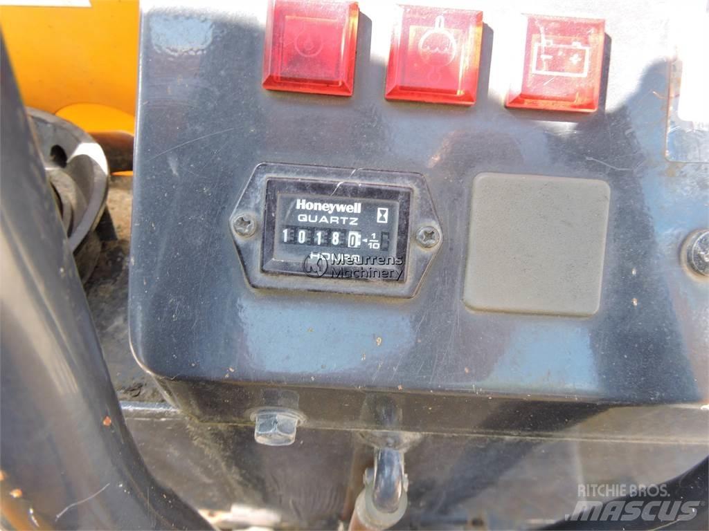 Yanmar C12R-B 鉸接式起吊車