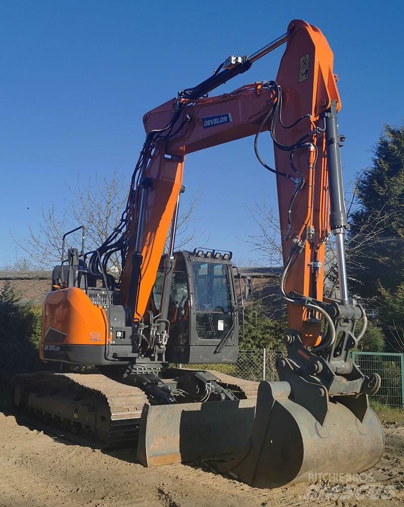 Develon DX 235 LCR-7 履帶式 挖土機/掘鑿機/挖掘機