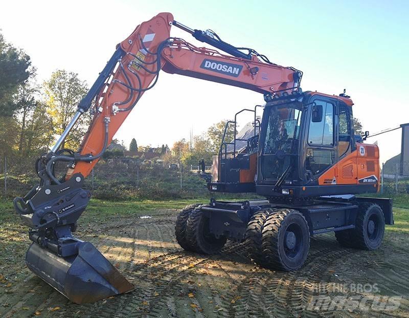 Doosan DX 165 WR-7 旋轉式挖土機/掘鑿機/挖掘機