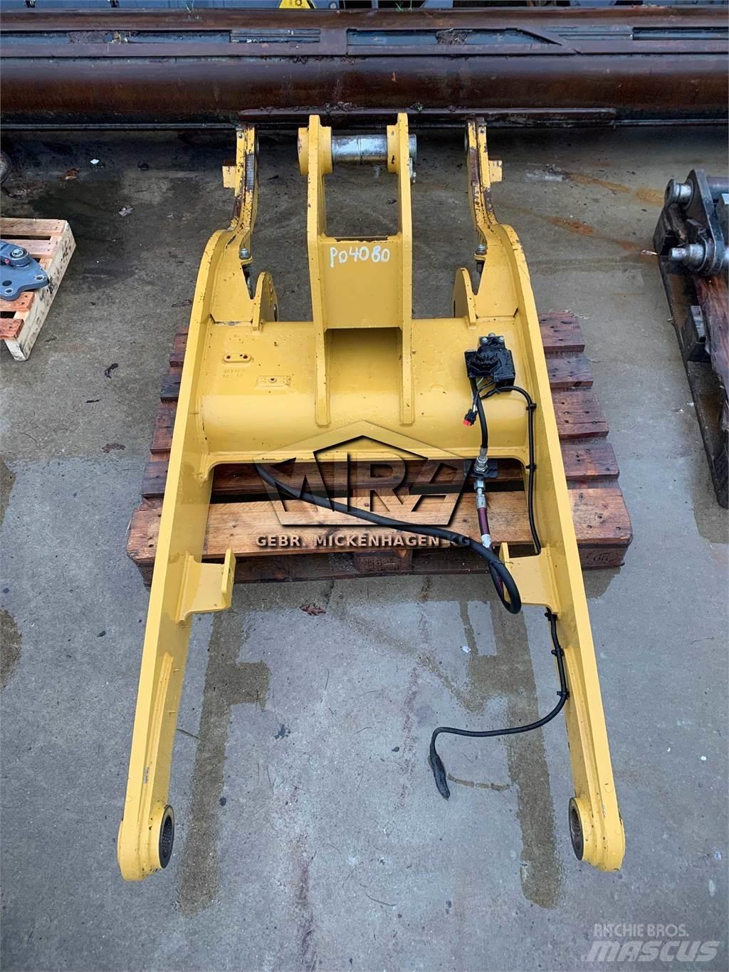 CAT 907 H 吊桿和鏟斗