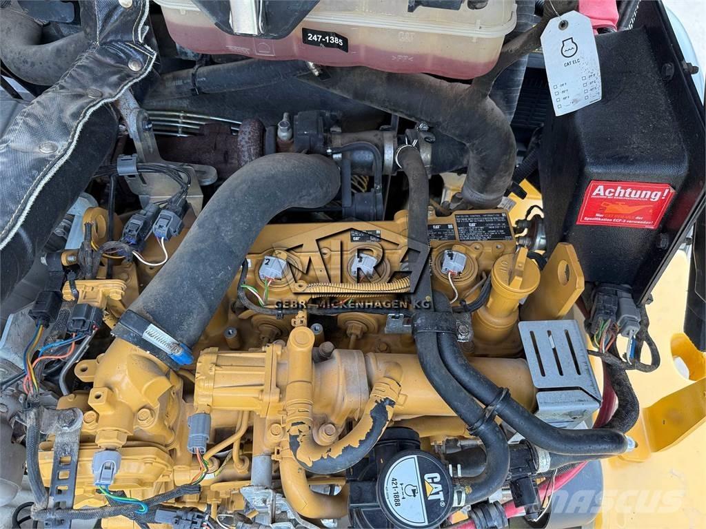 CAT 908 M 輪胎式裝載機