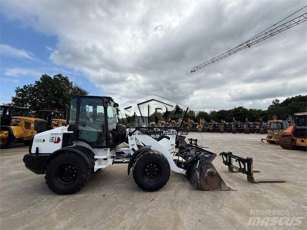 CAT 908 M 輪胎式裝載機