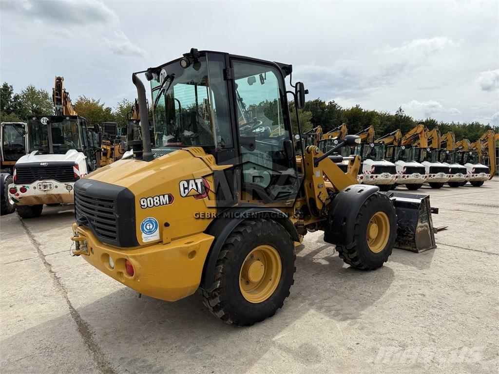 CAT 908 M 輪胎式裝載機