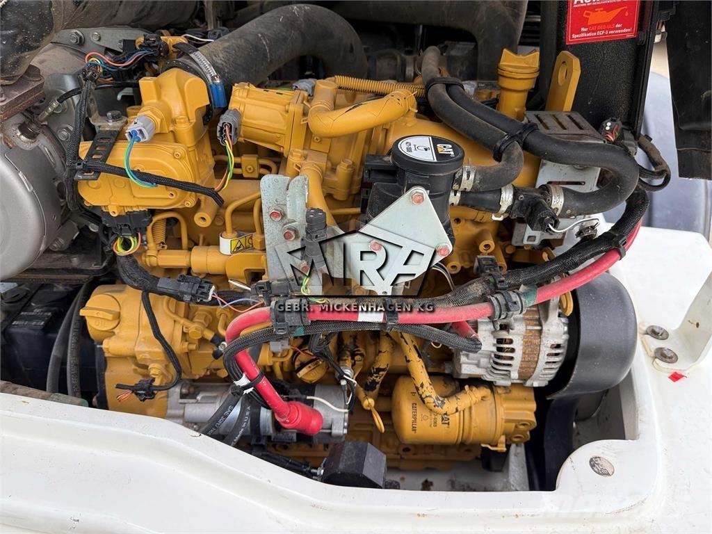 CAT 908M 輪胎式裝載機