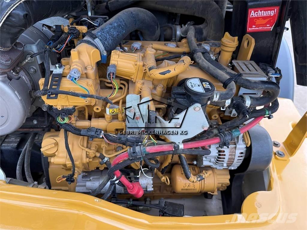 CAT 908M 輪胎式裝載機