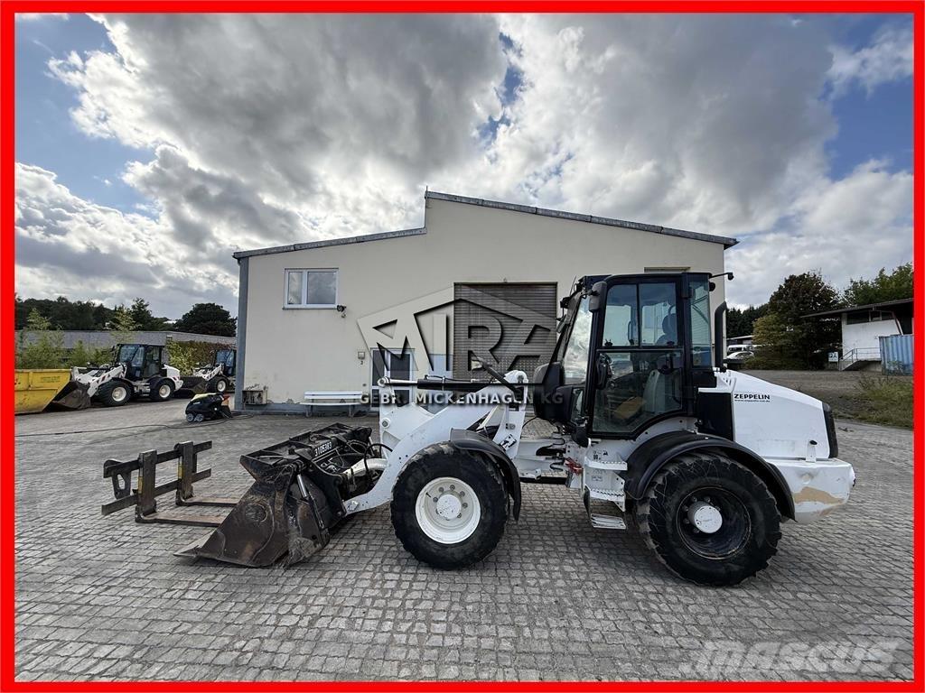 CAT 908M 輪胎式裝載機