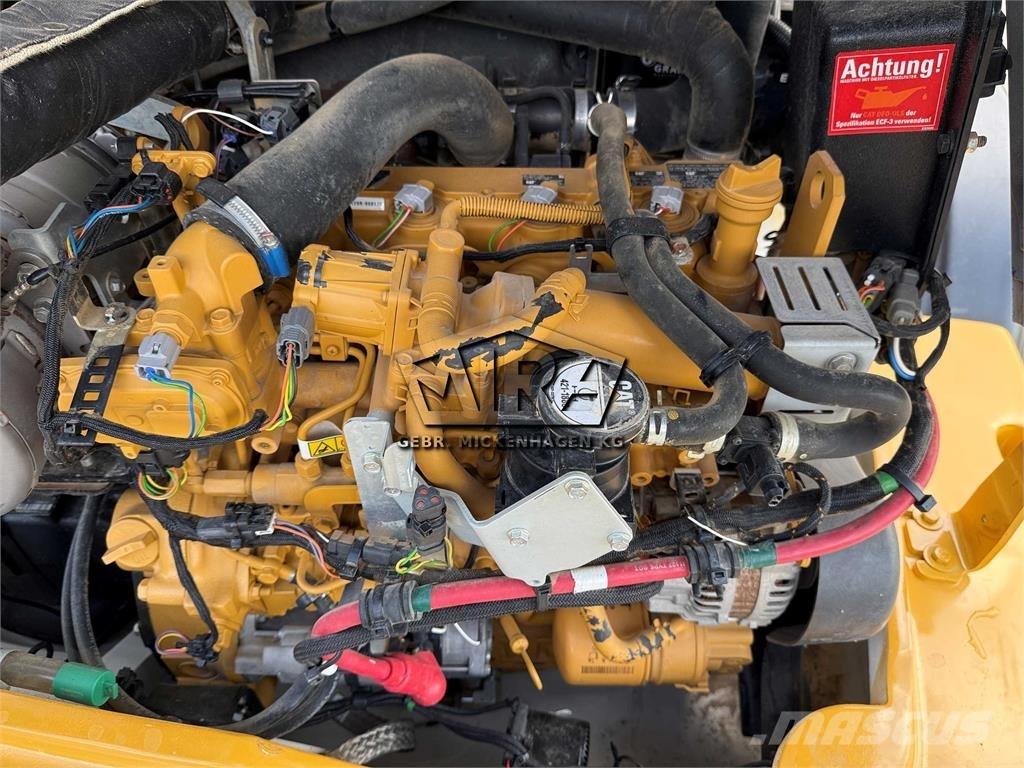 CAT 908M 輪胎式裝載機