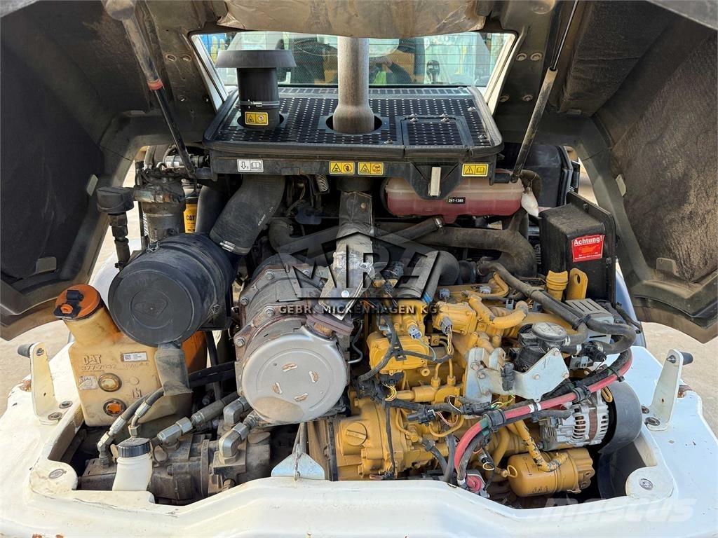CAT 908M 輪胎式裝載機