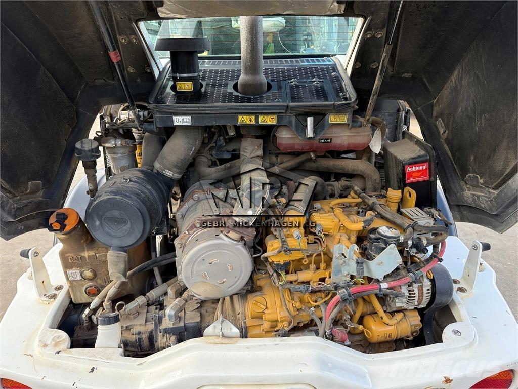 CAT 908M 輪胎式裝載機