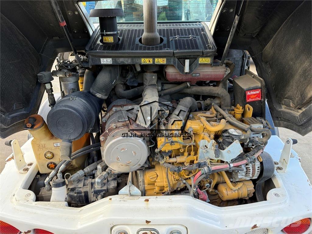 CAT 908M 輪胎式裝載機