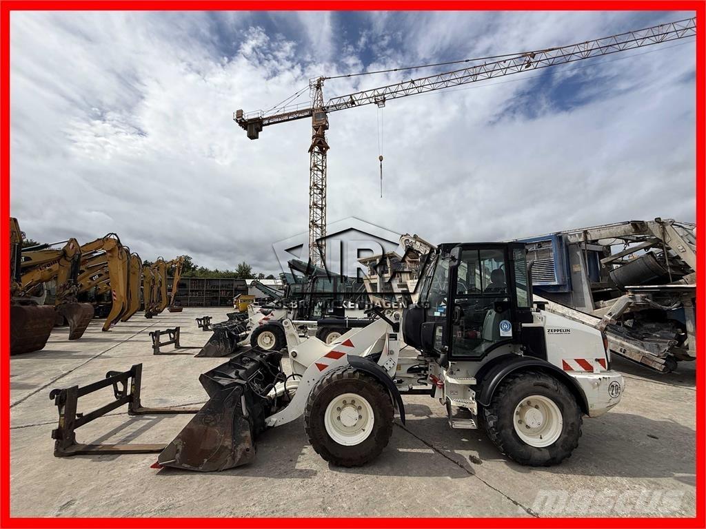 CAT 908M 輪胎式裝載機