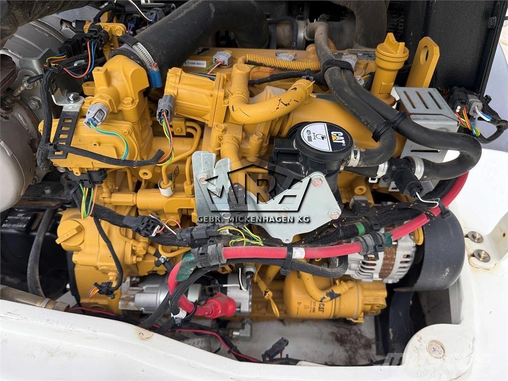 CAT 908M 輪胎式裝載機