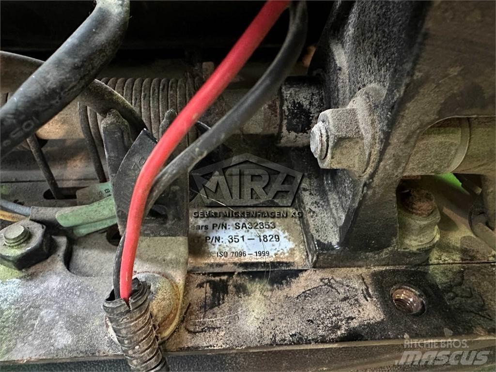 CAT 966 KXE / Sitz 駕駛室與內部