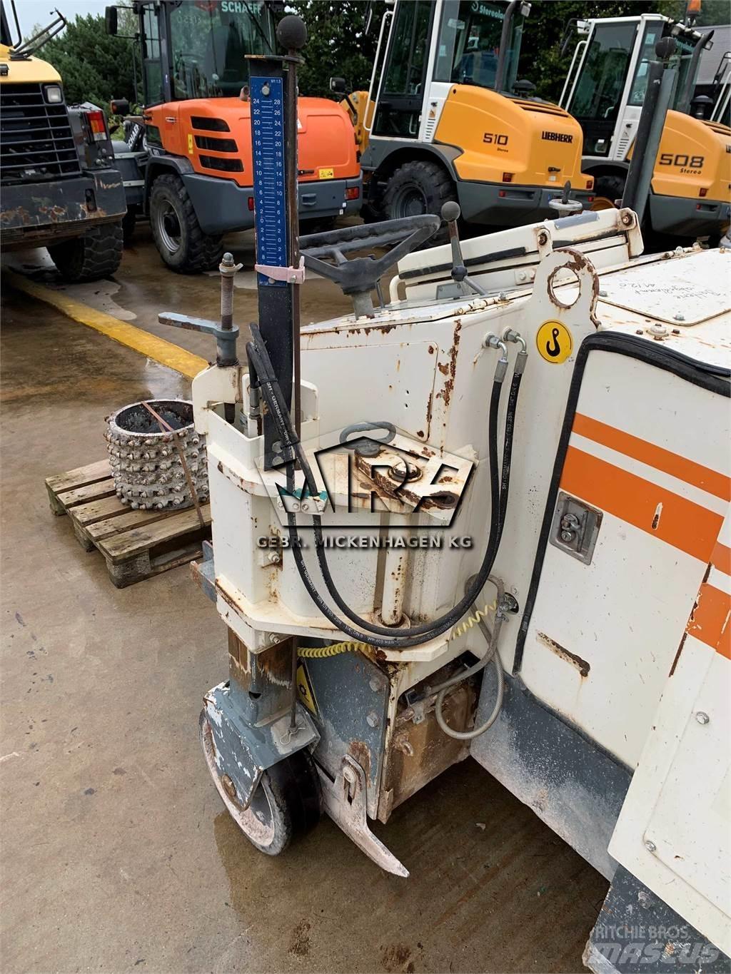 Wirtgen W 350 瀝青冷銑刨機/銑床