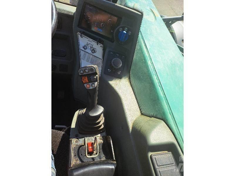 Kramer KT447 農業用伸縮臂裝載機