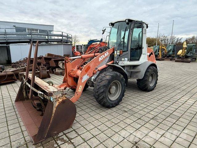 Atlas AR80 輪胎式裝載機