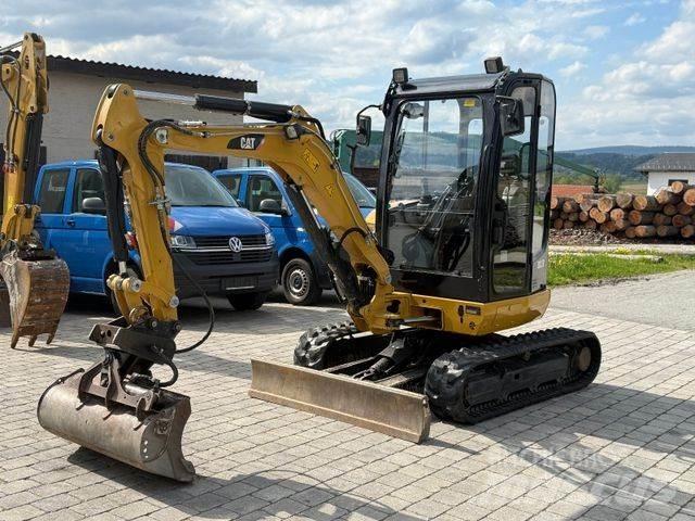 CAT 302.7D CR 小型挖土機/掘鑿機<7t(小型挖掘機)