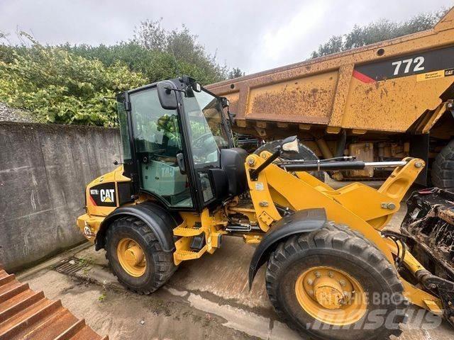 CAT 907 H2 輪胎式裝載機