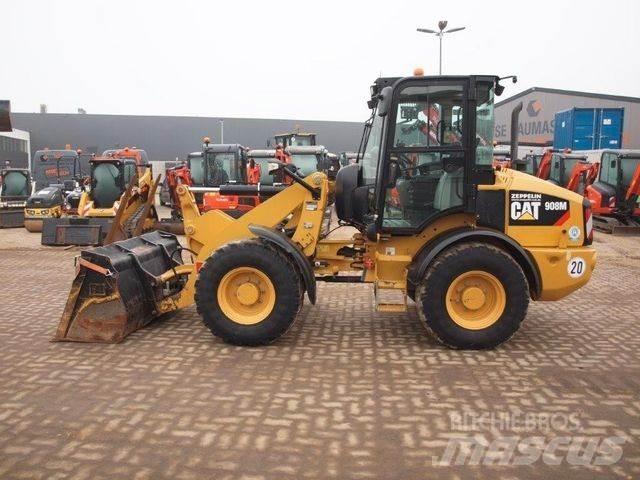 CAT 908M / 35 km/h 輪胎式裝載機