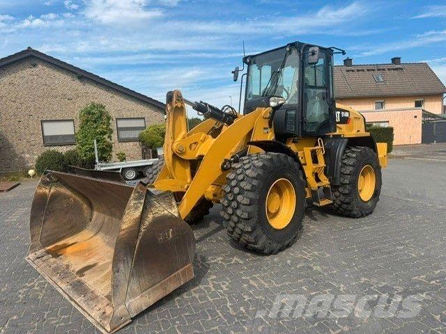CAT 914M 輪胎式裝載機