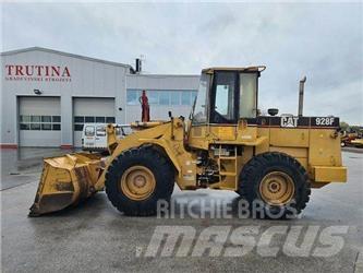 CAT 928F 輪胎式裝載機