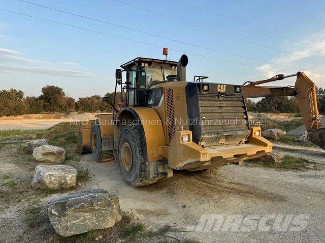 CAT 972K 輪胎式裝載機